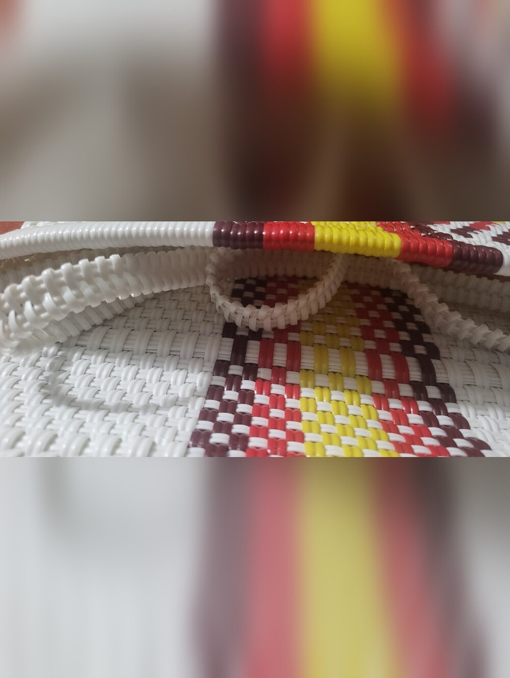 NWOT Colorful Mexican Handwoven Plastic Foldover Clutch with Shoulder Strap. - Picture 12 of 16